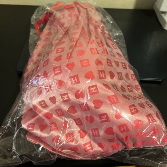 Harveys Bear Pink plush - Picture 2 of 2